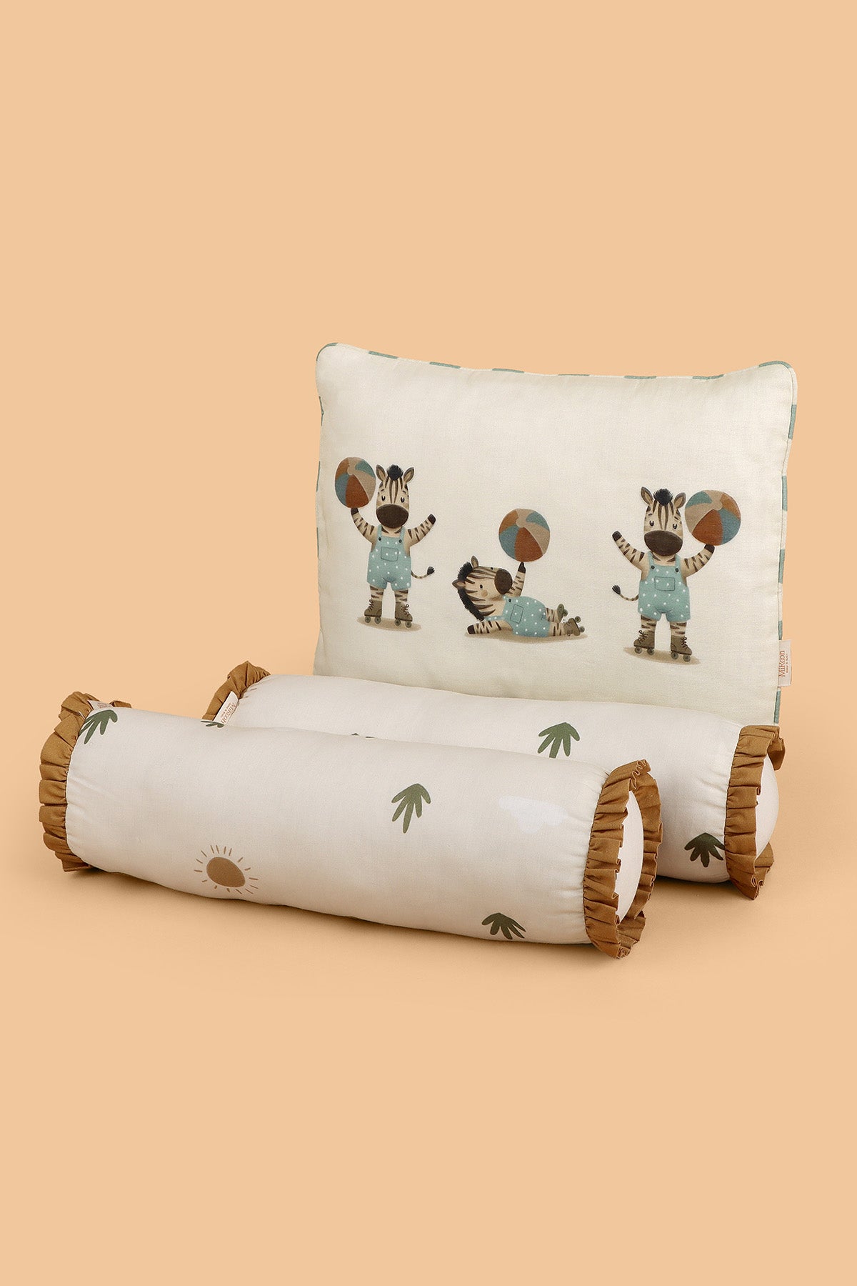 ZIG-ZAG ADVENTURES PILLOW AND BOLSTER SET