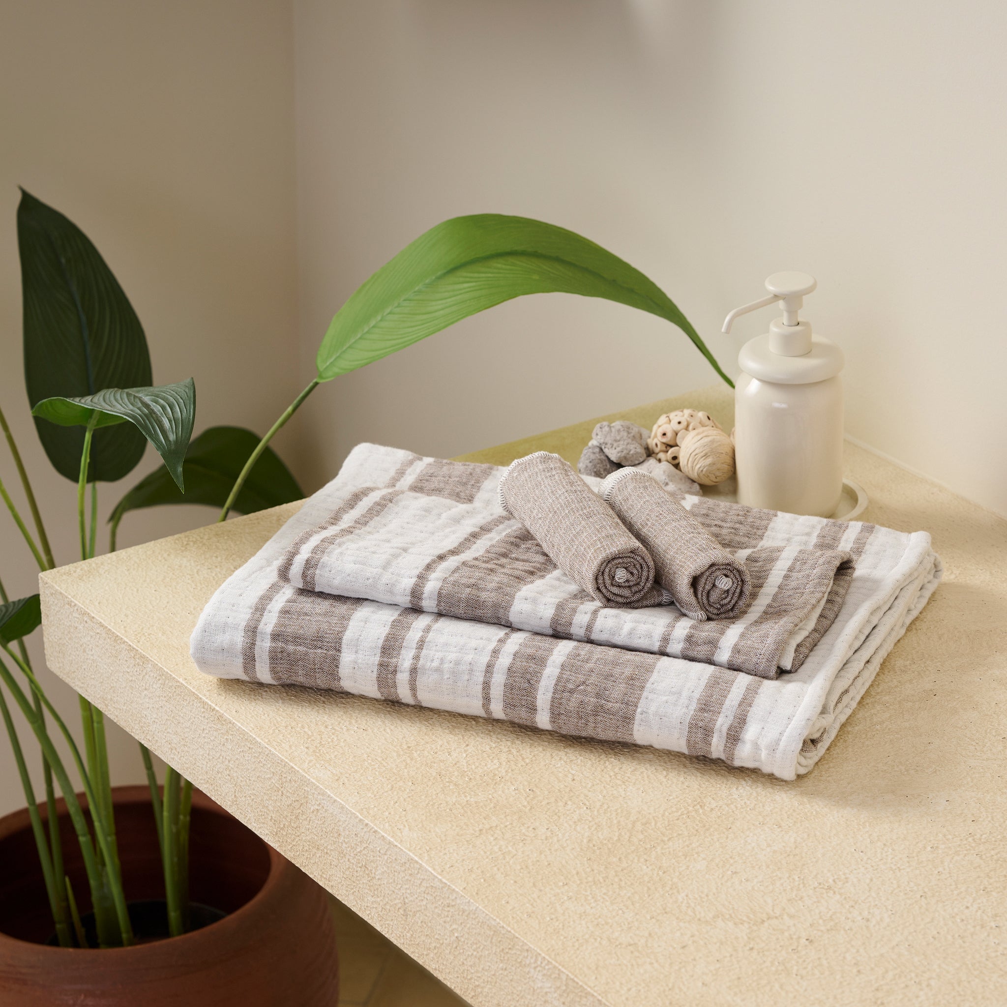 Trace | Cotton | Gauze | Bath Set - Product Image 