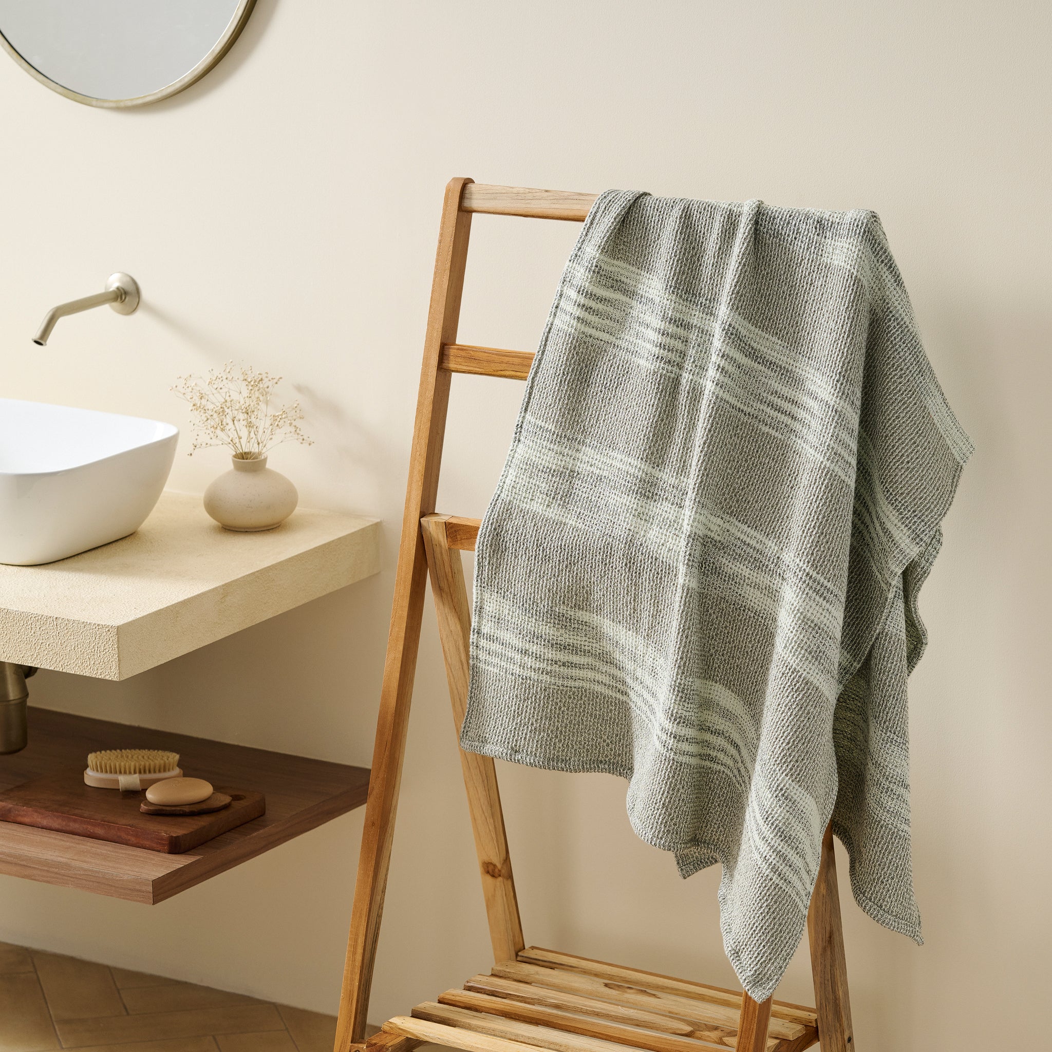 Aura | Cotton | Waffle Space Dyed | Bath Towel