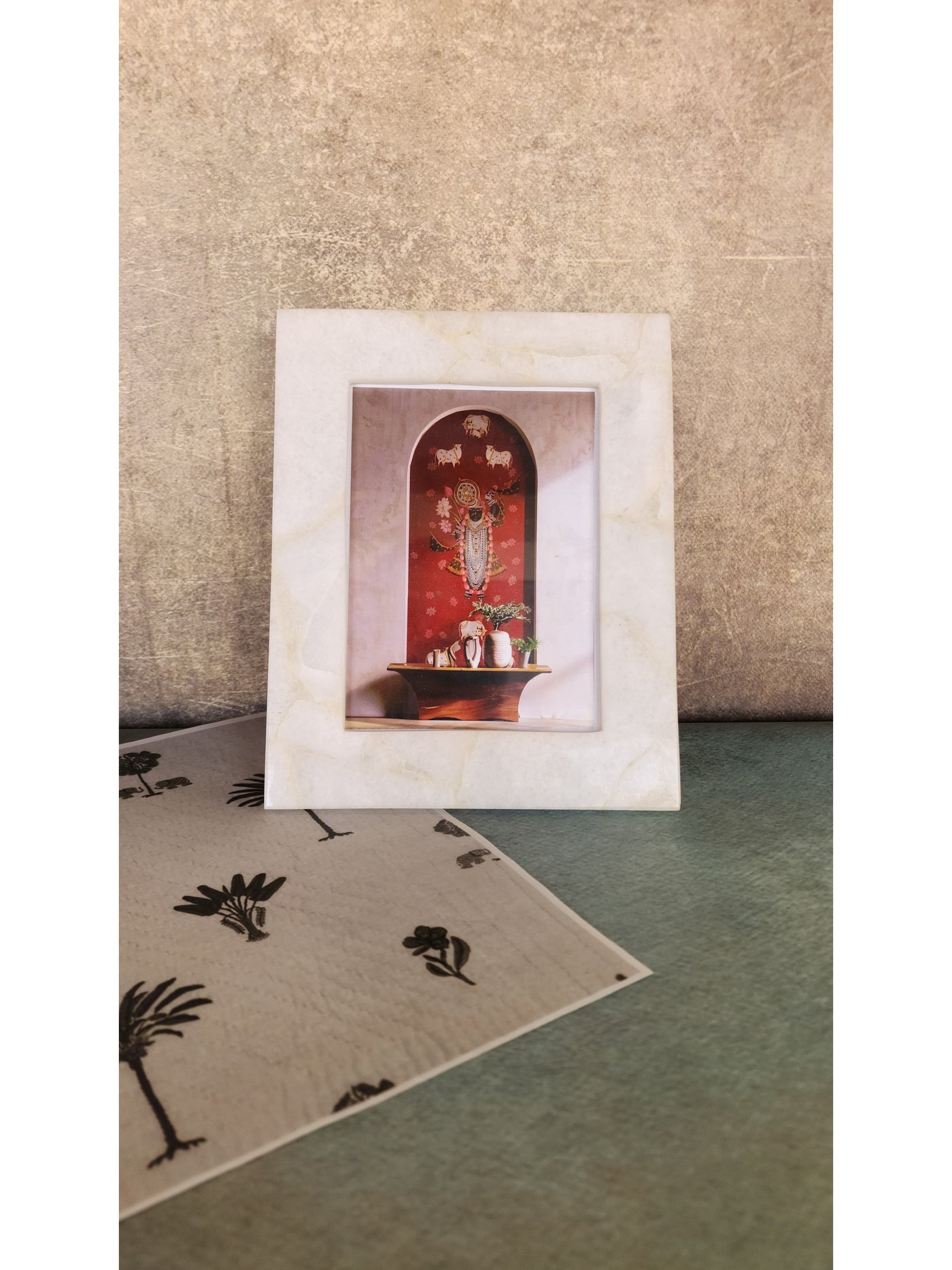 Quartz Photo Frame