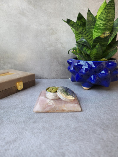 Rose Quartz Whole Elaichi Set Big