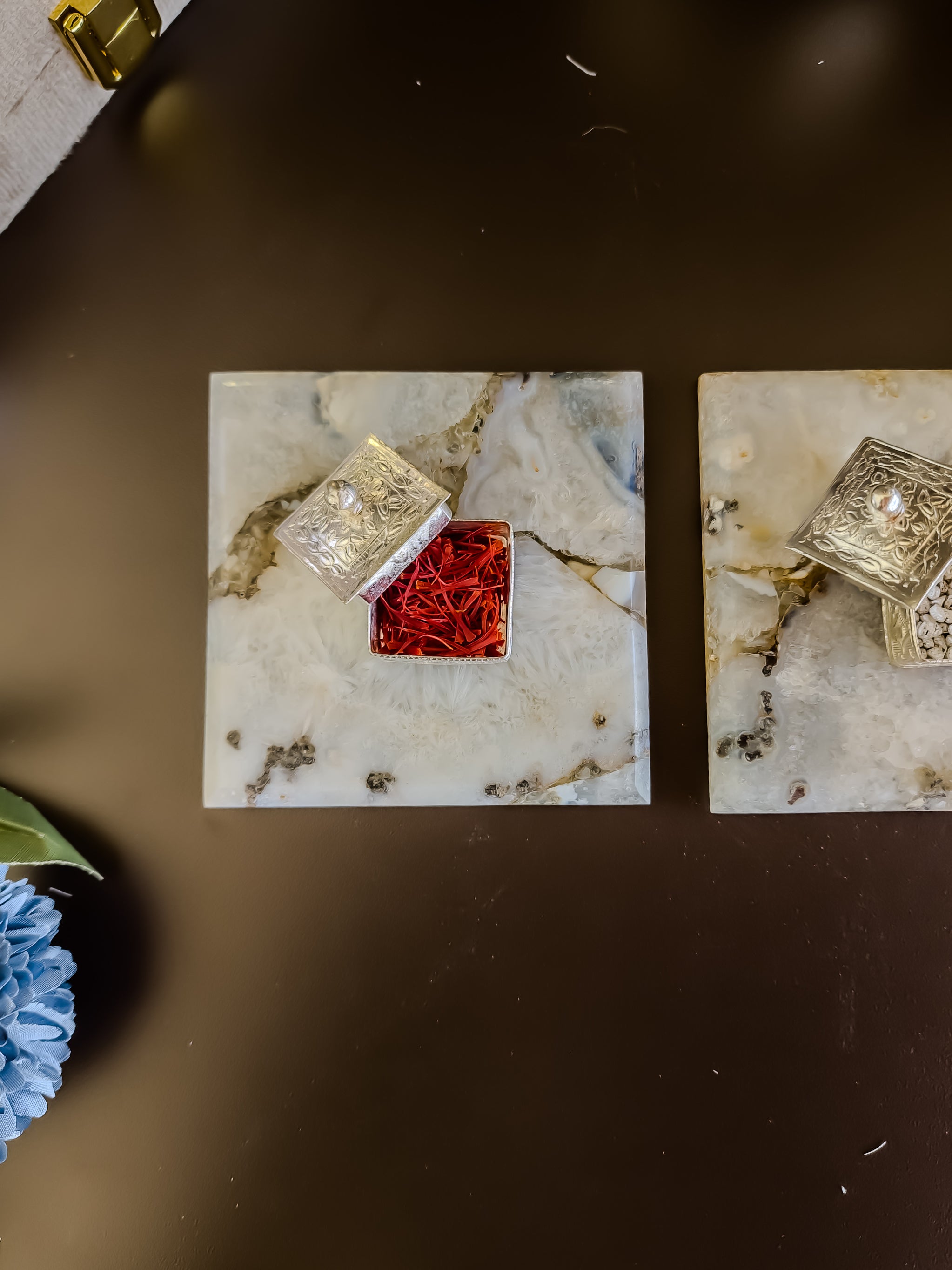 Natural Agate Kesar Elaichi Luxe Set( Square )