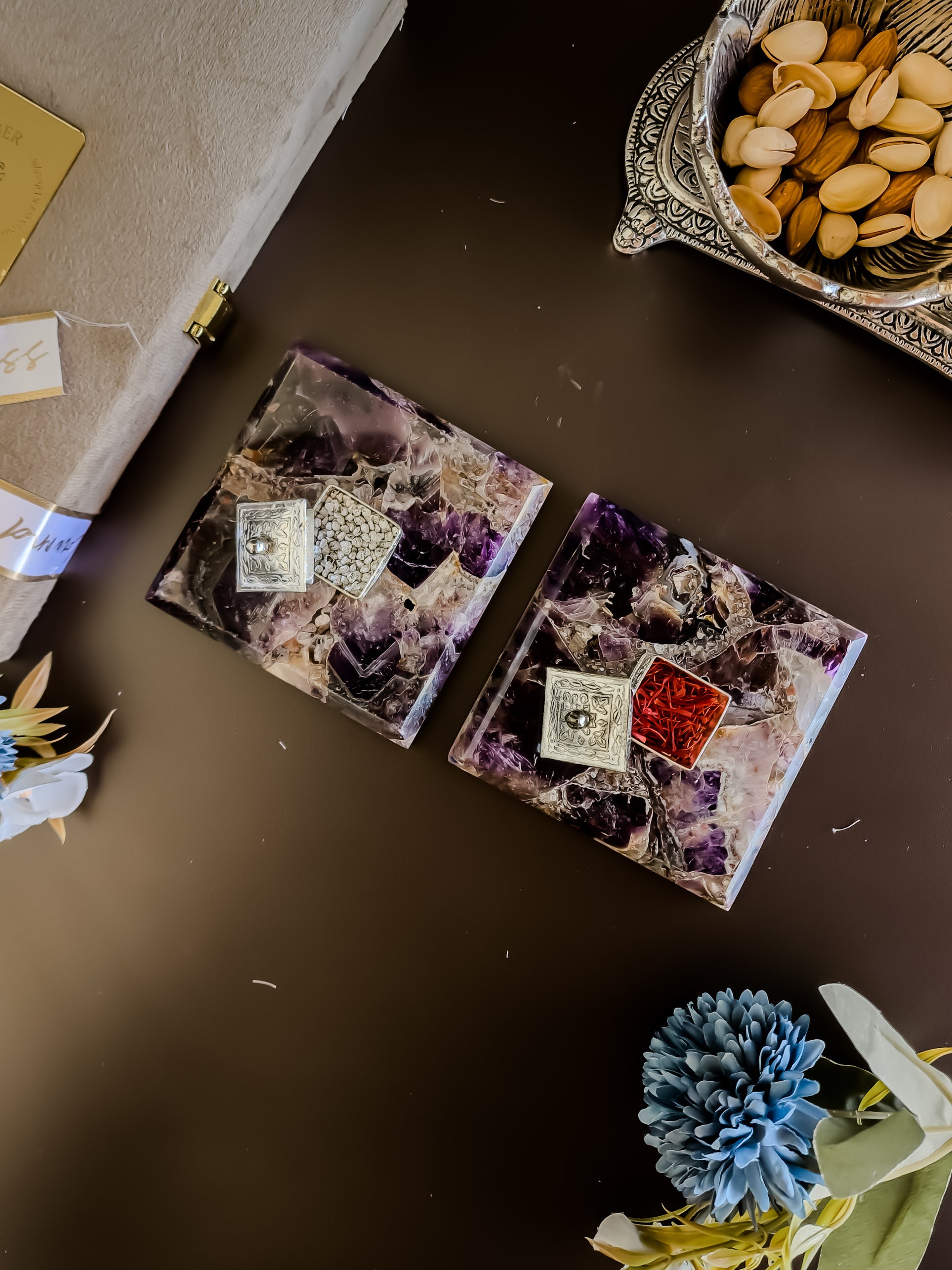 Amethyst Kesar Elaichi Luxe Set