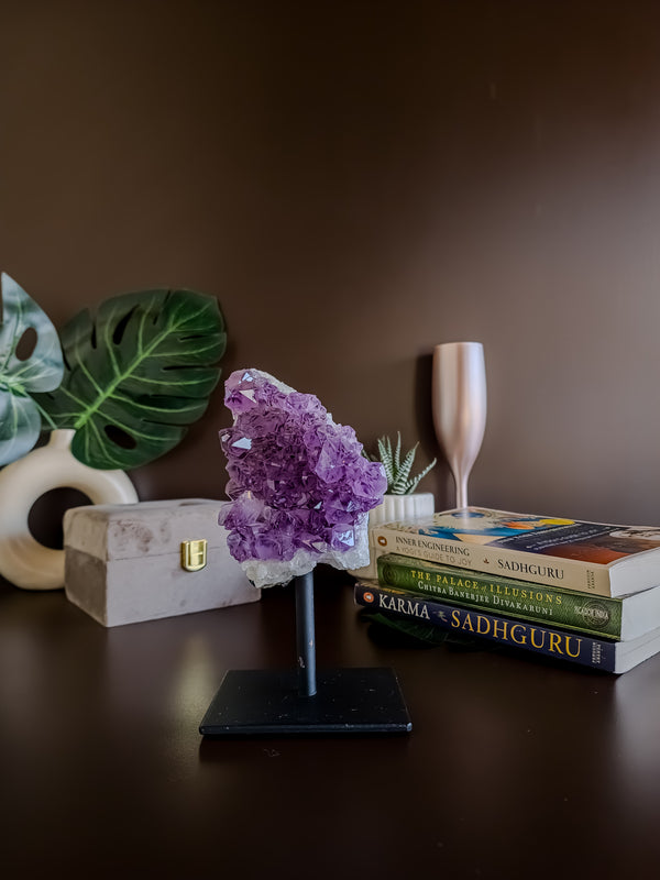 Amethyst Gedode Crystal Decor Accent