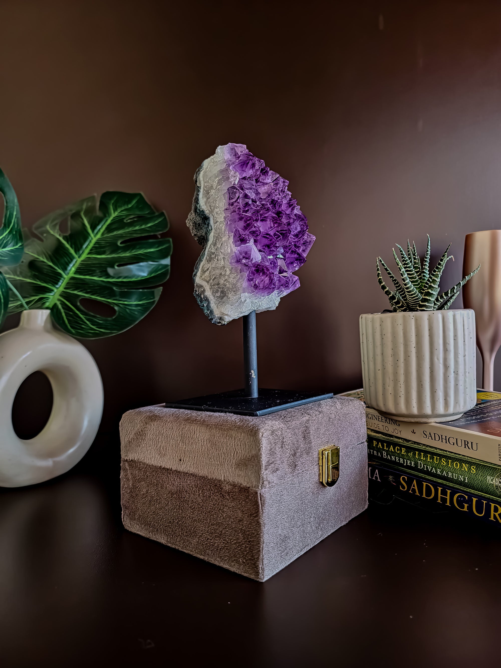 Amethyst Gedode Crystal Decor Accent