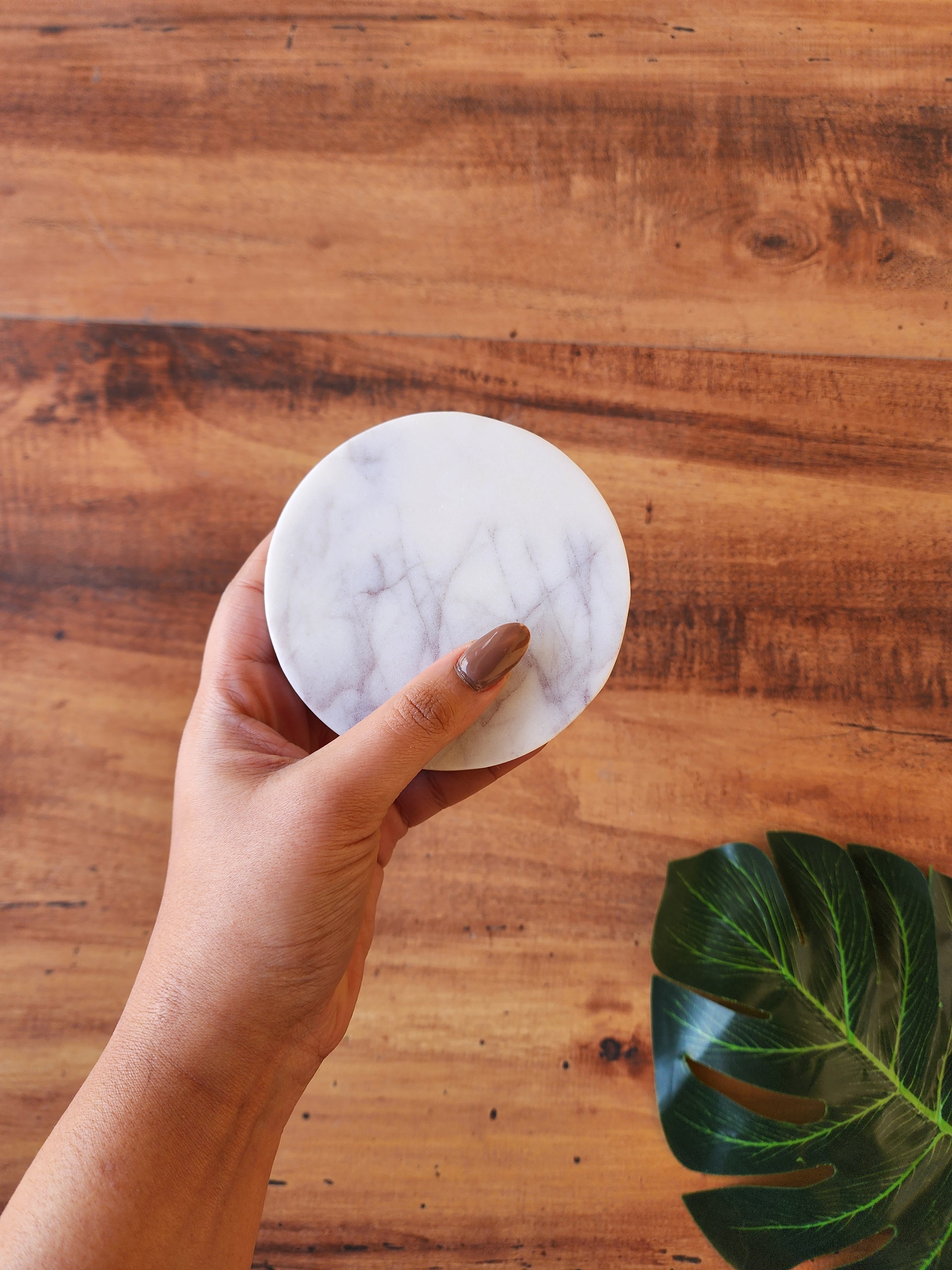 Round White Marble Coasters - Elegant Minimal Tableware Set (Set of 4)
