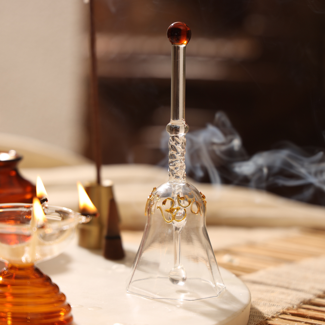 Muun Gift Box - Kalash Oil Lamp + Ringing Glass Bell