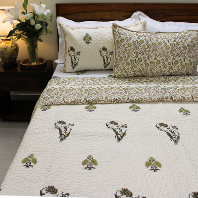Anand Bagh-Handblock Quilted bedCover
