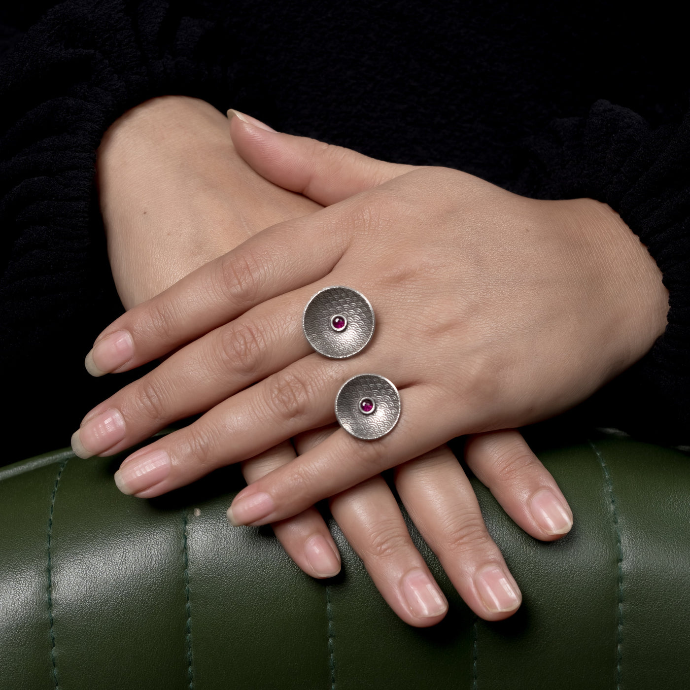 Dwigol Ring