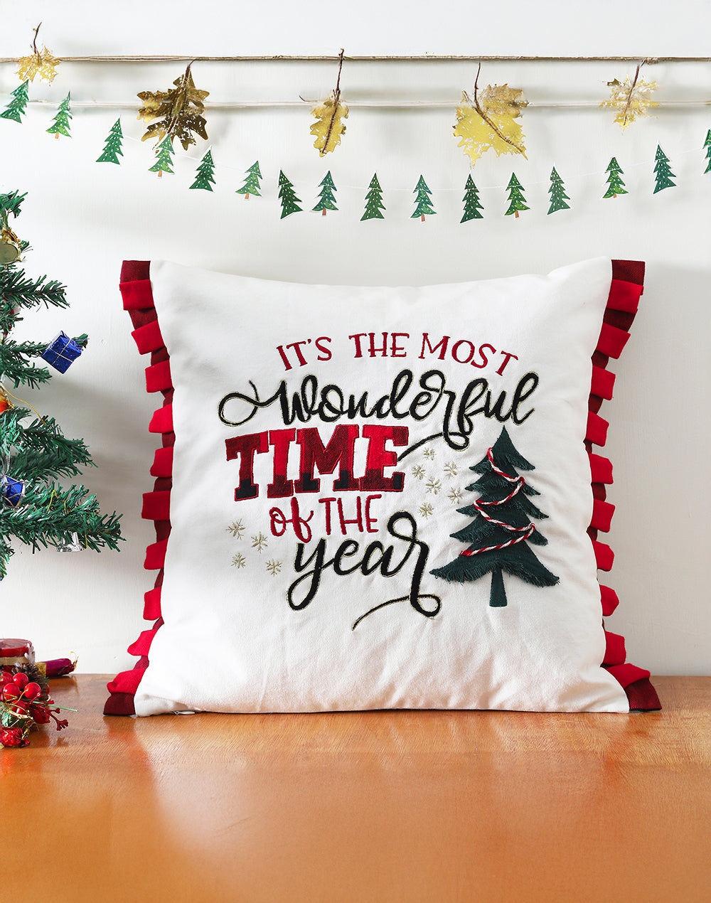 CUSHION COVER Embroidery X-MAS TIME
