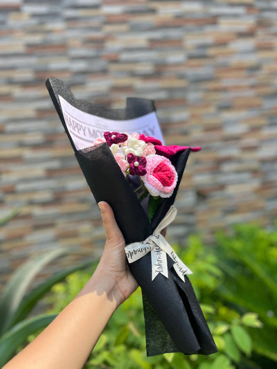 Mother's day crochet bouquet