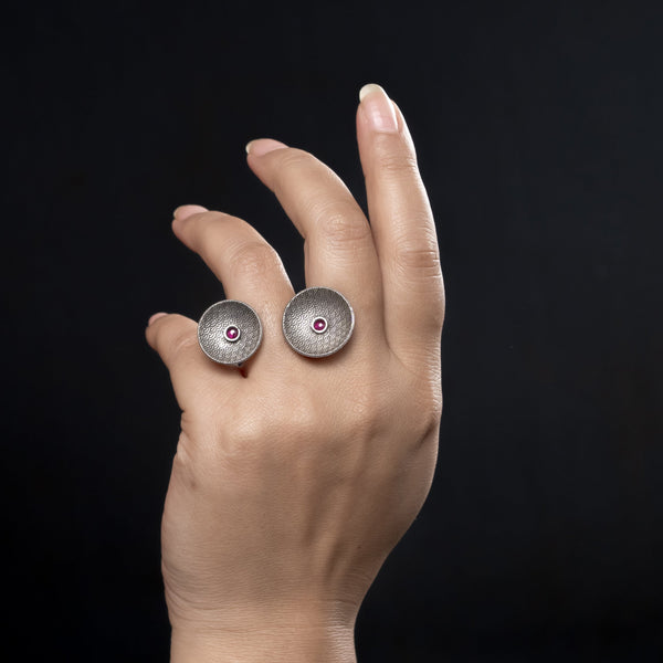 Dwigol Ring