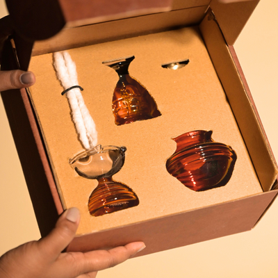 Muun Gift Box - Kalash Oil Lamp + Short Bell + Short Diya
