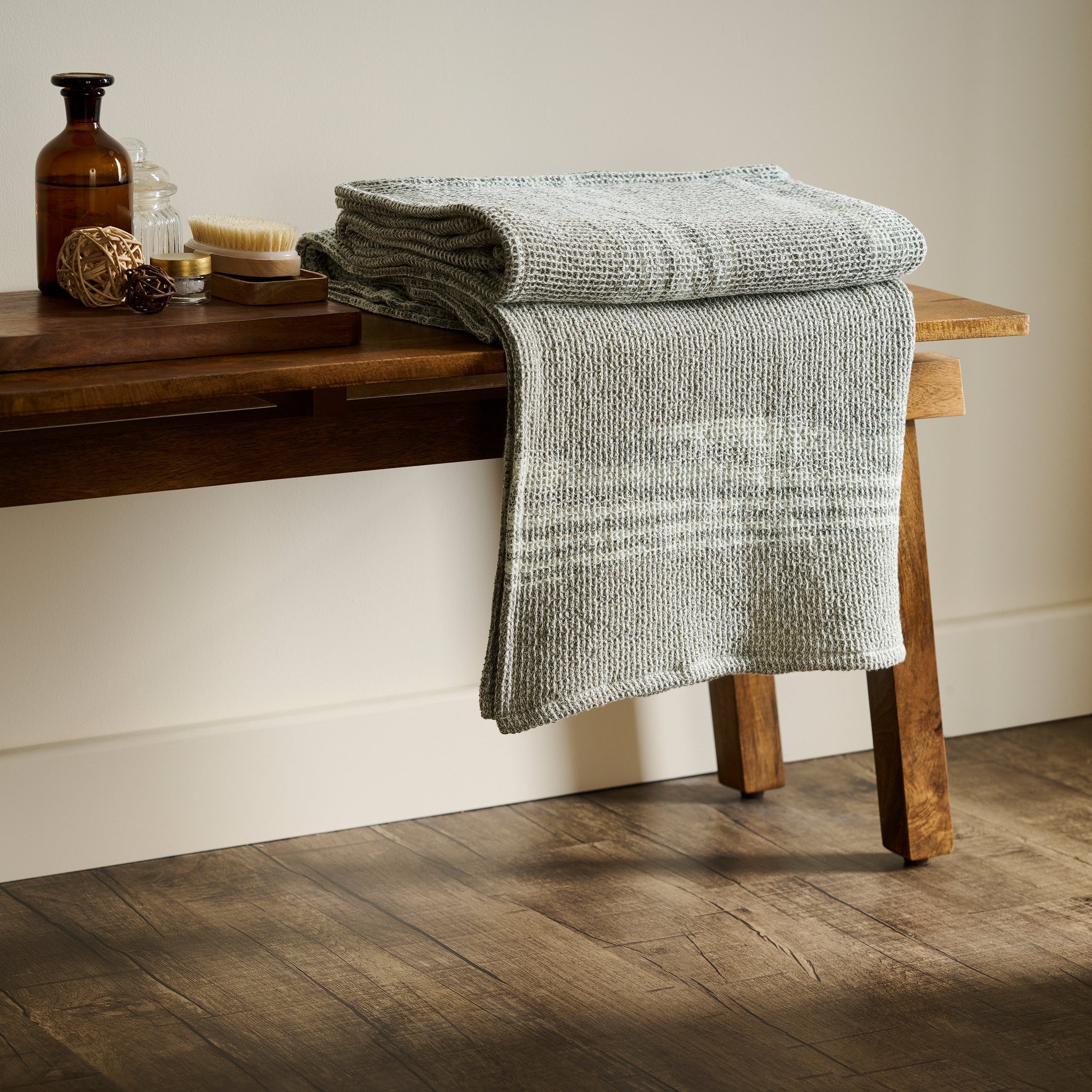 Aura | Cotton | Waffle Space Dyed | Bath Towel