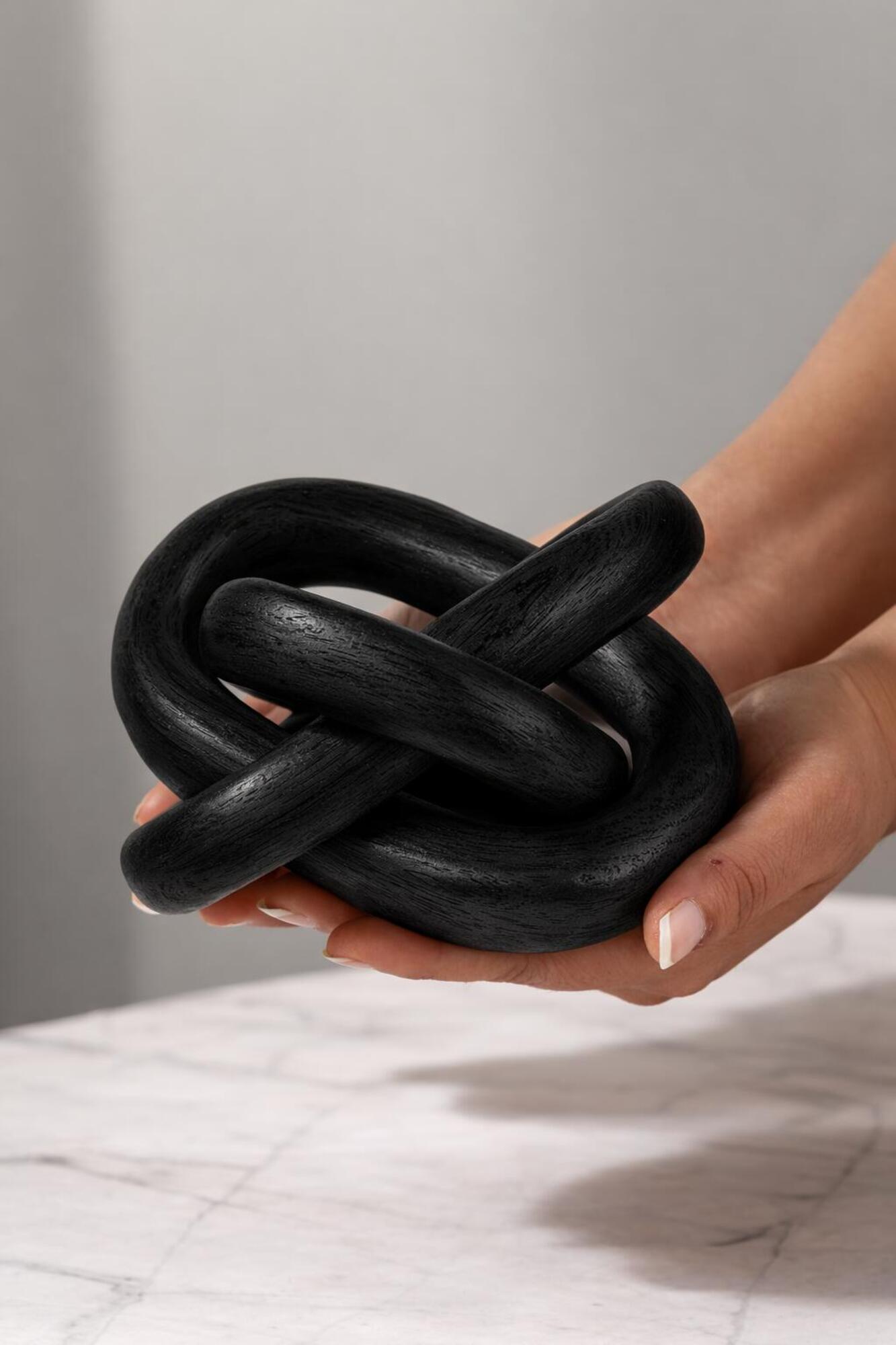 Wooden Chain (3 Knots)