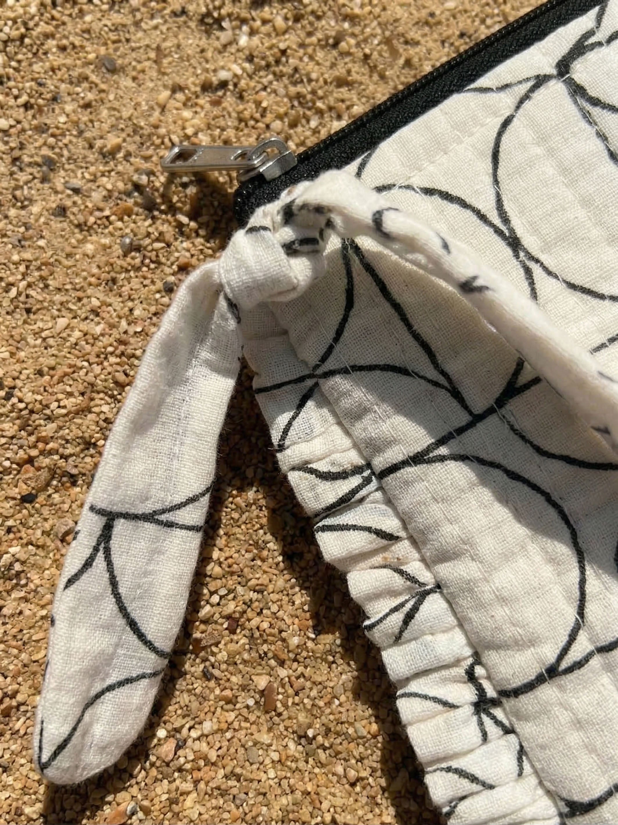 Sustainable Quilted Cotton Travel Pouch l Black & White Organizer