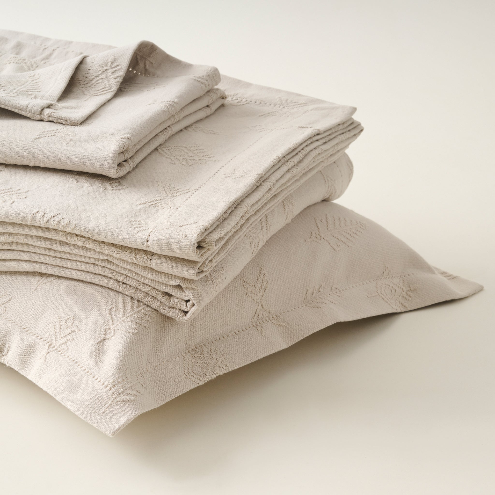 Mural | Cotton | Heavy Jacquard | Bed Cover