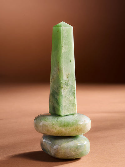 Semi-precious Gemstone - Aquamarine Tower