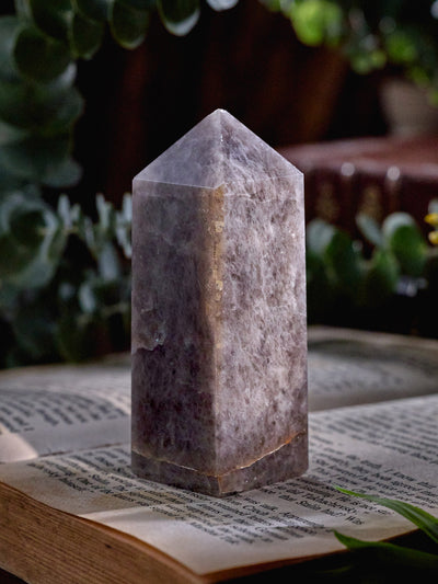 Semi-precious Stone - Smoky Quartz Tower (Dark)