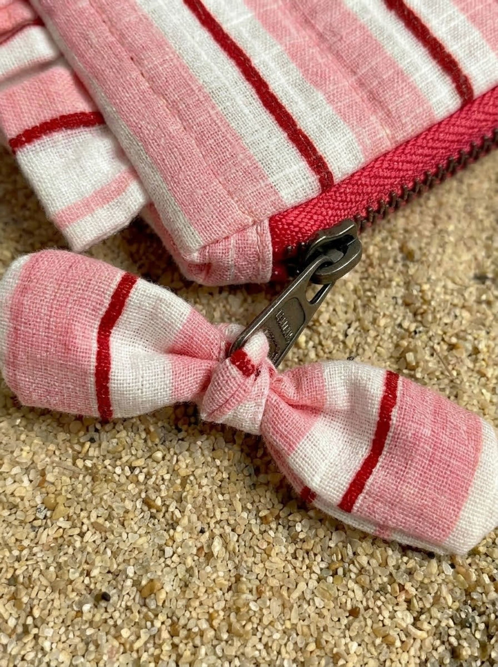 Sustainable Quilted Cotton Travel Pouch | Rosé Frill Pouch organiser