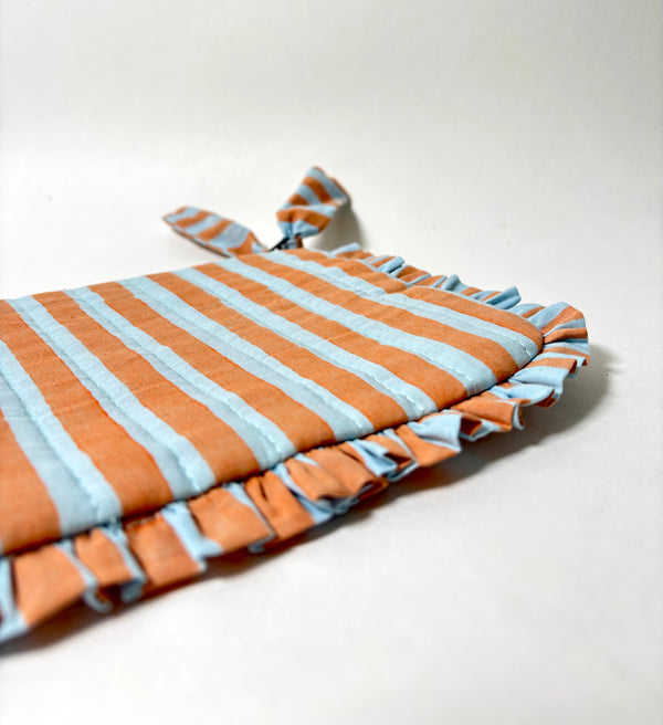 Sustainable Quilted Cotton Travel Pouch l Midsummer Bloom Flat Frill Organizer