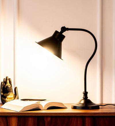 Curved Study Desk Lamp, Black – Adjustable Head