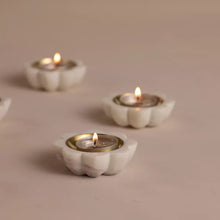 Set of 5 - Lotus Tealight Holders