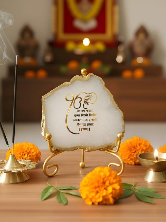 Premium Agate Decorative Plate with Stand | Mool Mantra Spiritual Design
