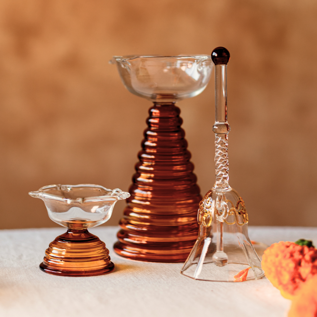 Muun Glass Puja Bundle - Tall Diya + Short Diya + Bell