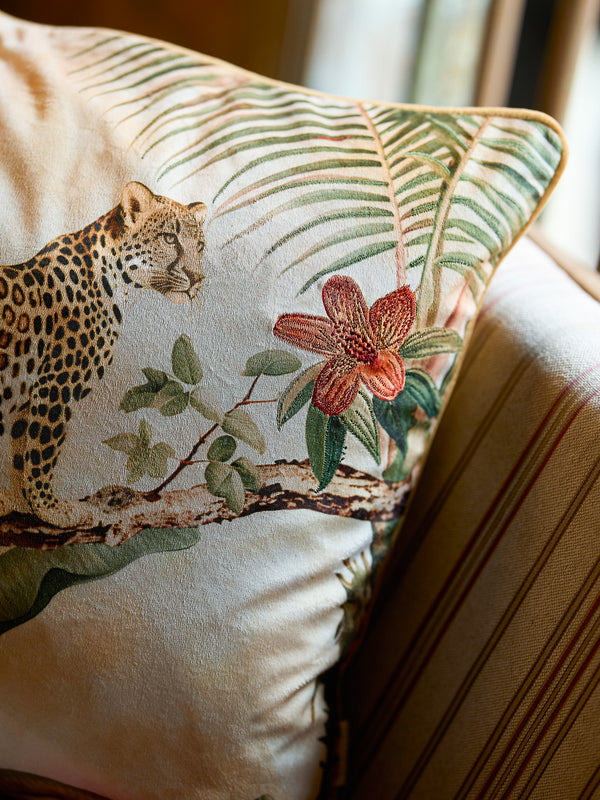 Bagheera - Multicolor Velvet Cushion