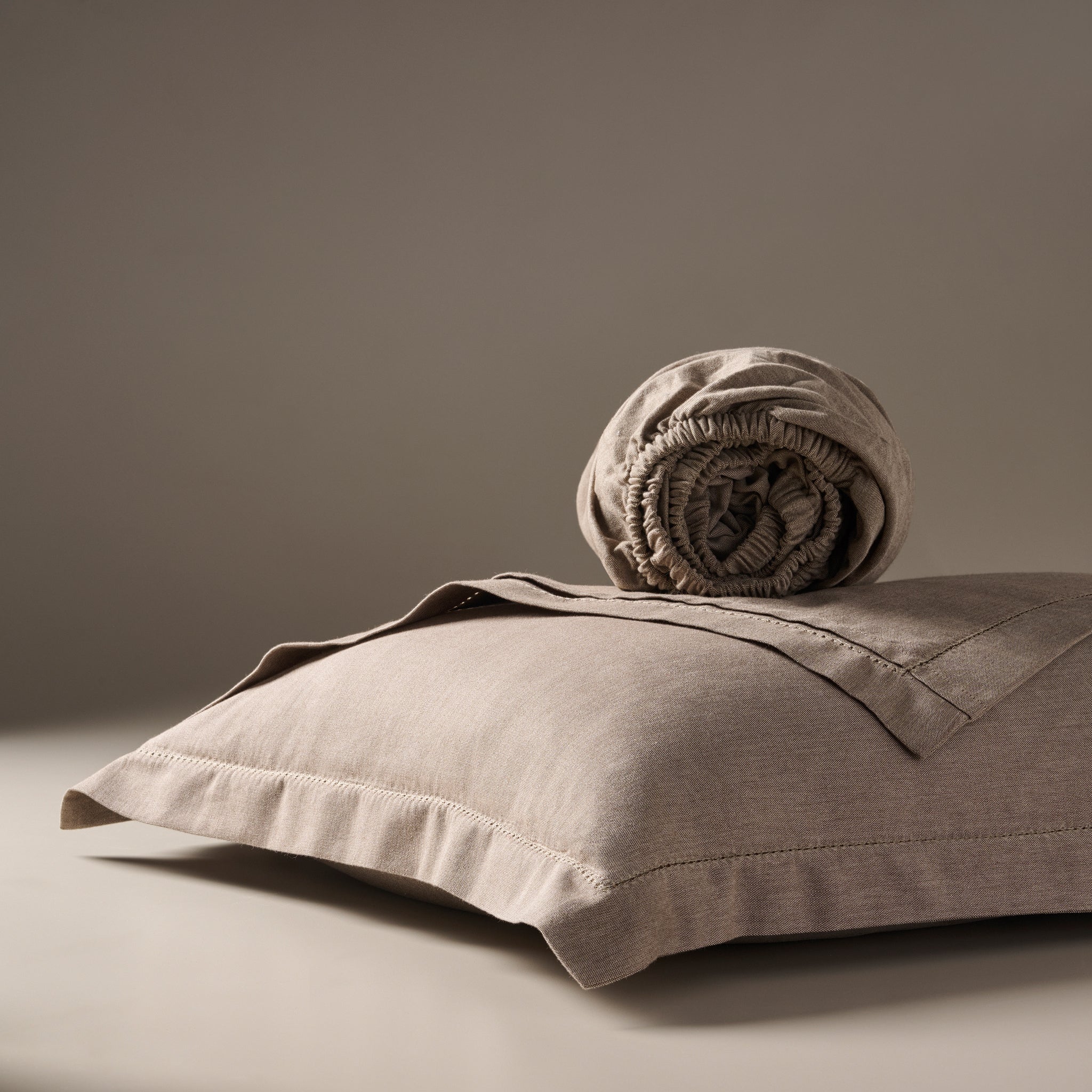 Roasted Walnut | Cotton Bamboo | Chambray | Bedsheet