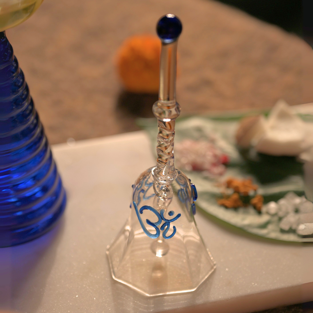 Muun Glass Puja Bundle - Tall Diya + Short Diya + Bell
