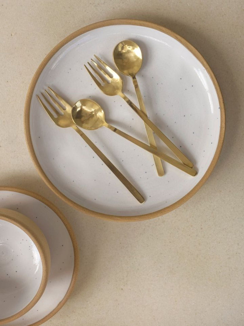 Rimmed Dinner Plate