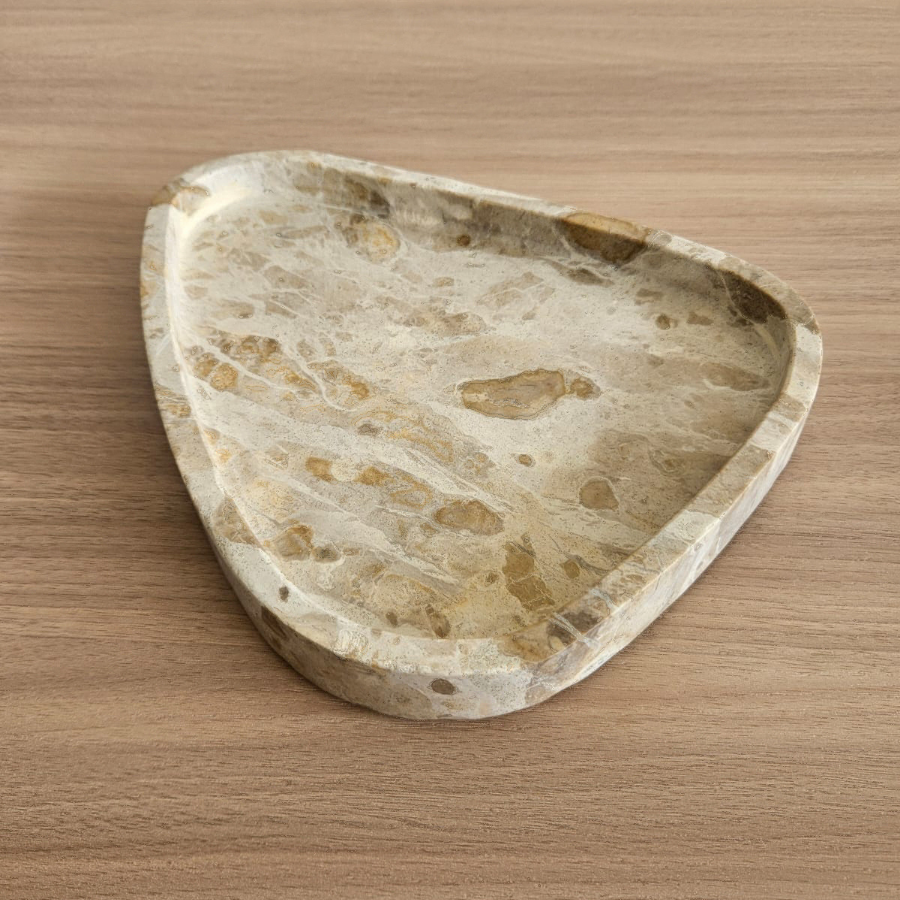 Calvi tray