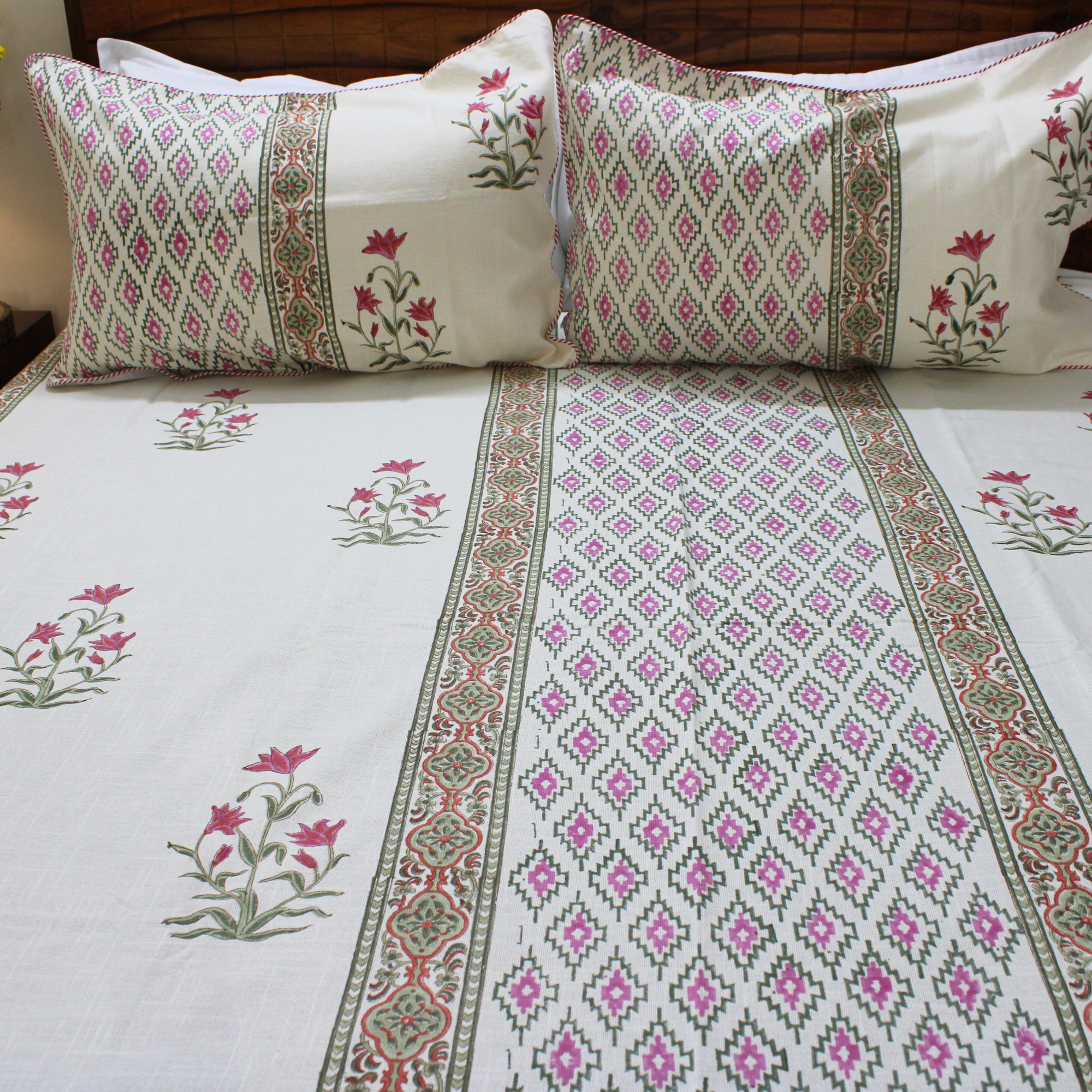 Anand Bagh Lotus Garden Bedcover