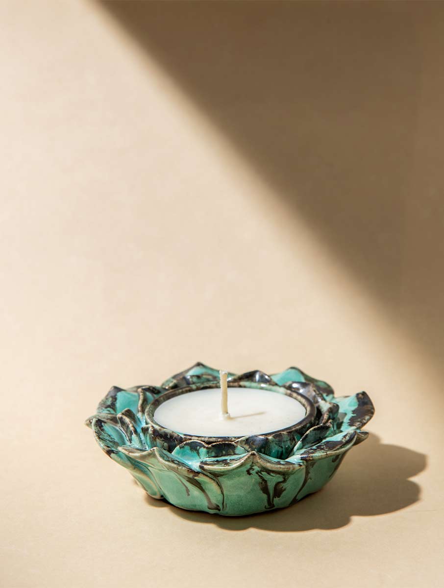 Lotus Bloom Ceramic Candle (Scented)