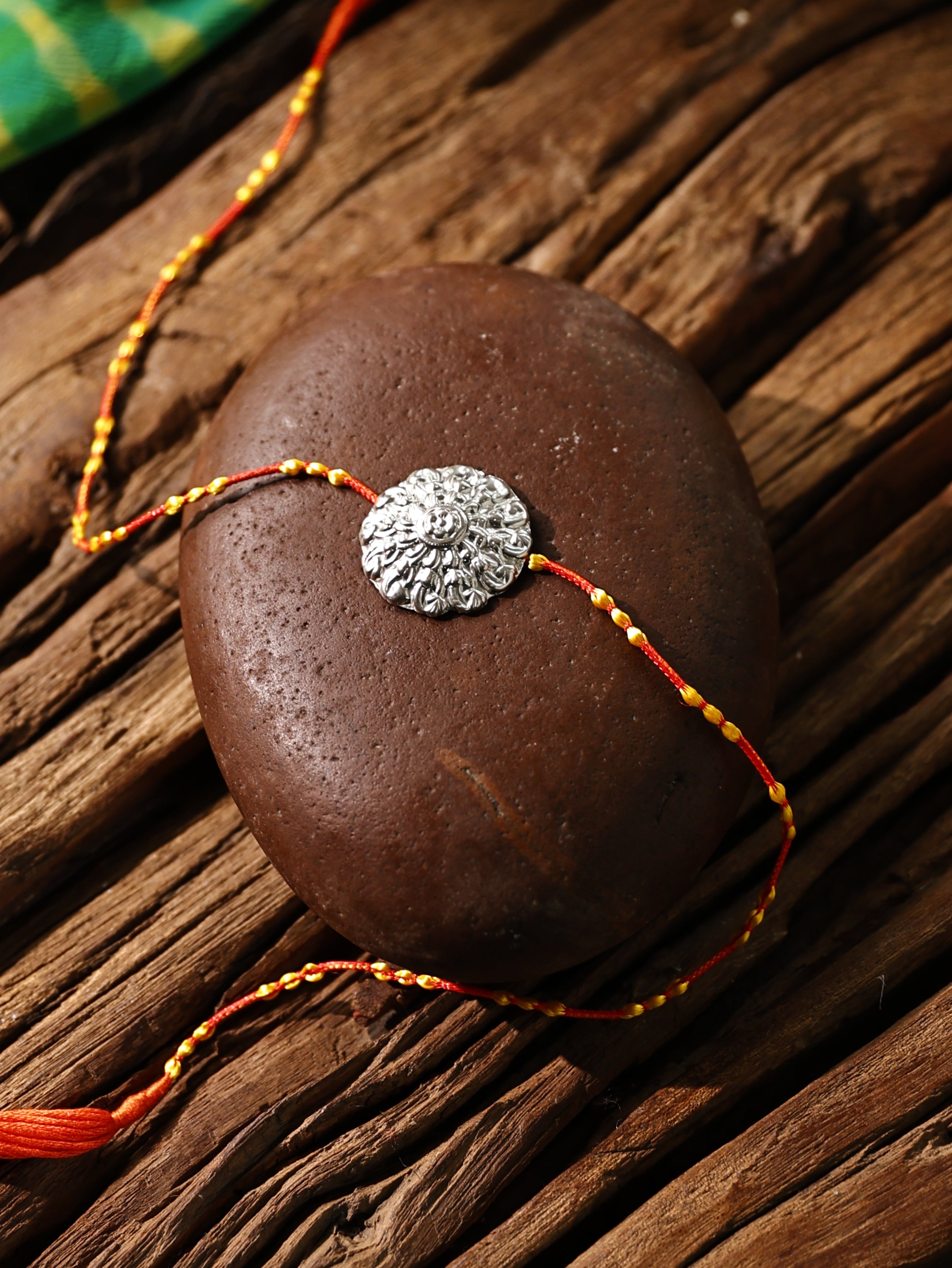Gena Rakhi