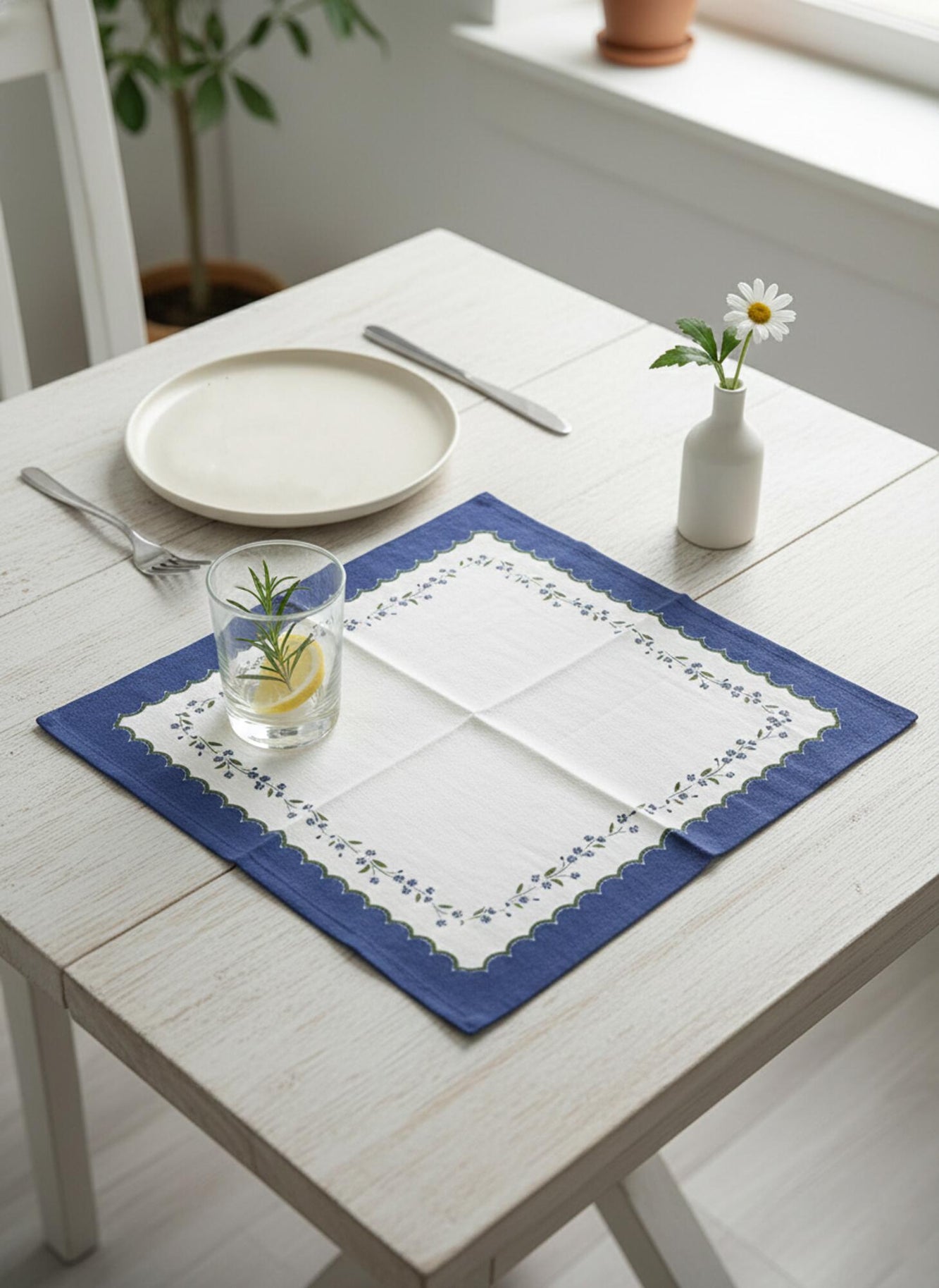 Blue Meadow Scallop Printed Cotton Napkins
