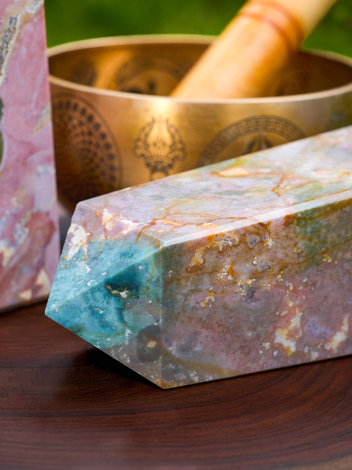 Semi-precious Stone - Agate Tower