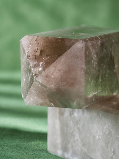 Semi-precious Stone - Smoky Quartz Tower