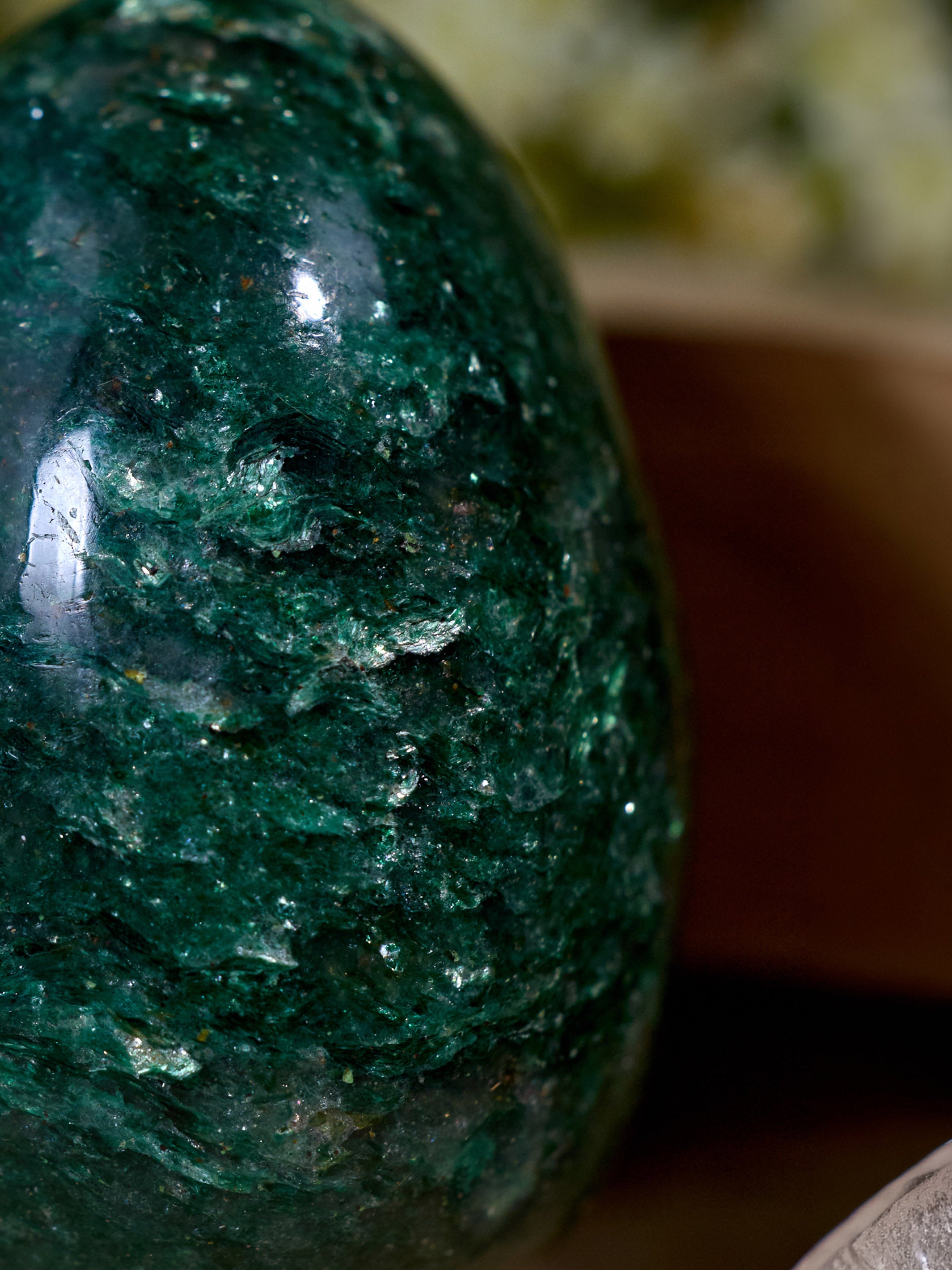 Semi-precious Stone - Moss Agate Egg