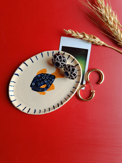 Fish & Flow Ceramic Tray – A Versatile Studio-Made Piece