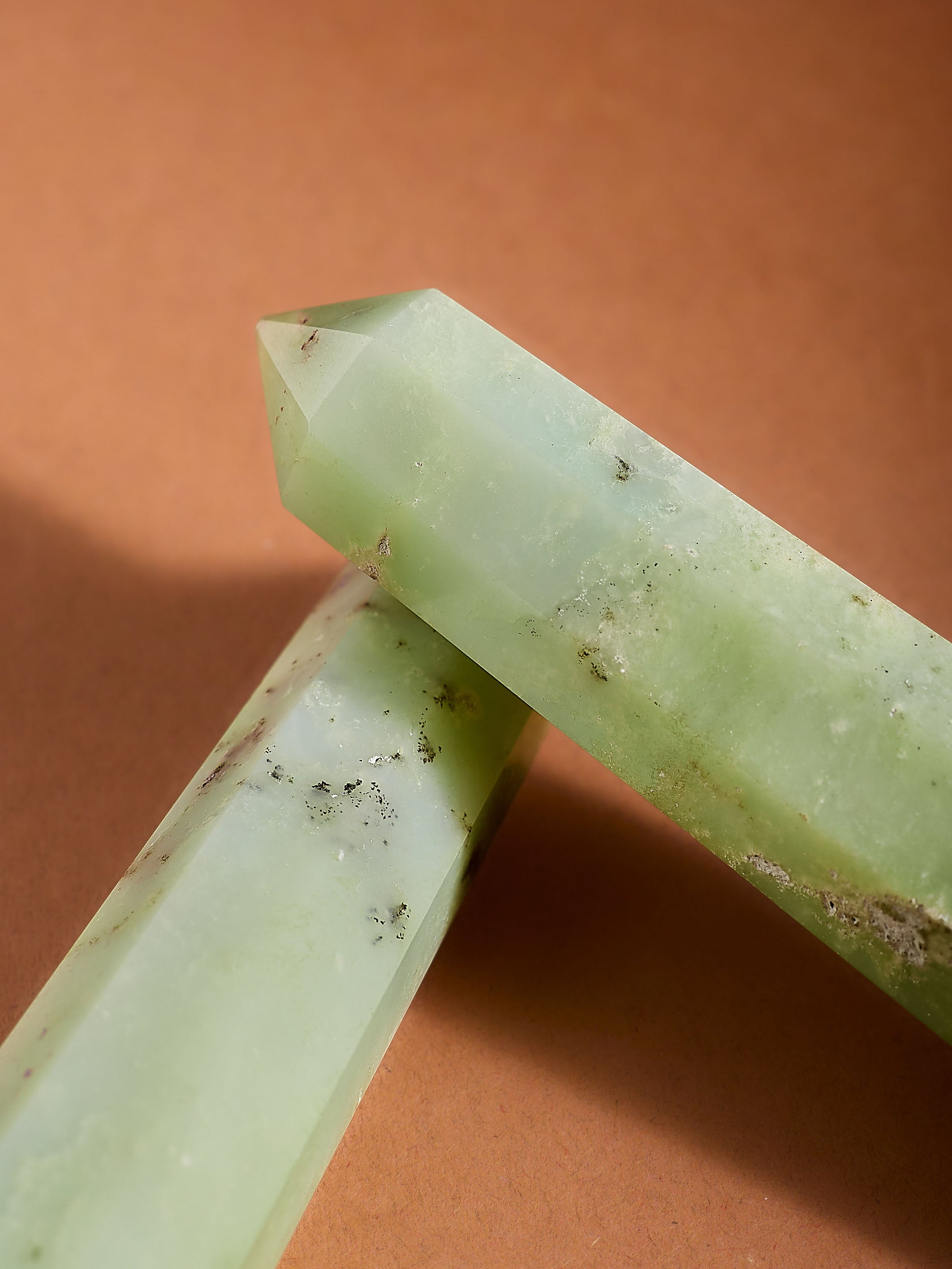 Semi-precious Gemstone - Chrysoprase Obelisk