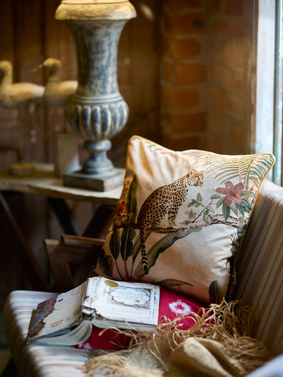 Bagheera - Multicolor Velvet Cushion