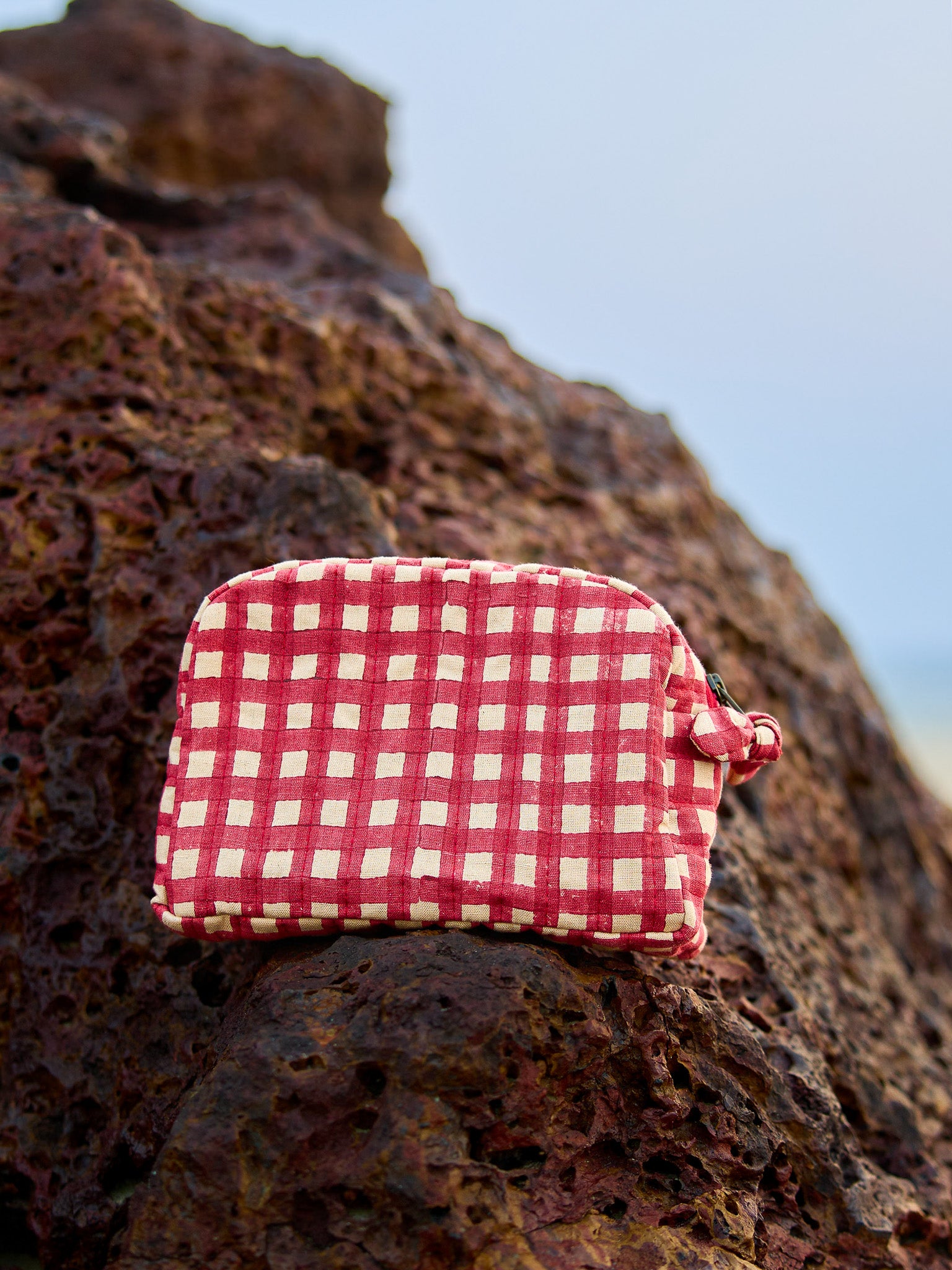 Sustainable Quilted Cotton Travel Pouch Set l Red Checks Classic Organiser Set