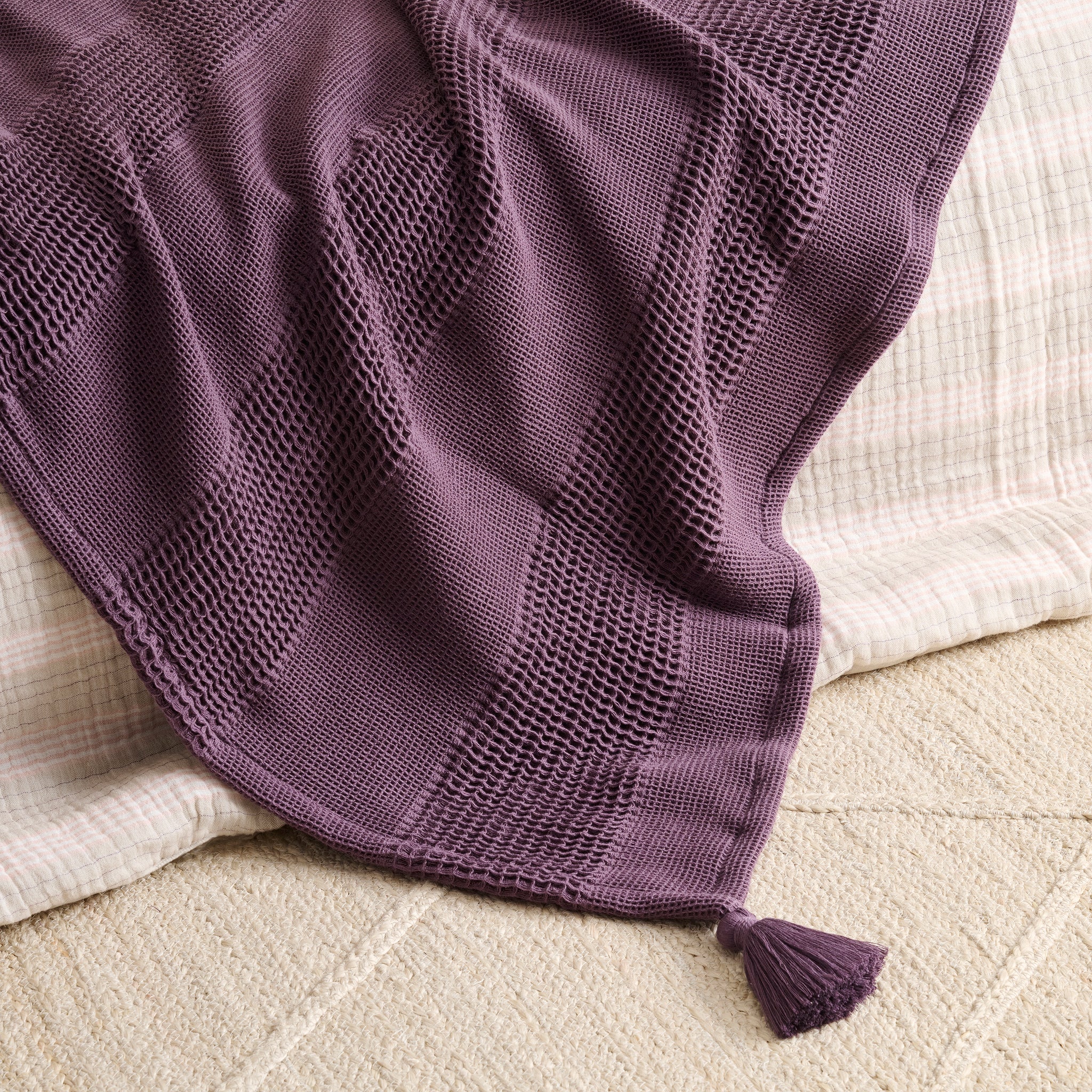 Layer Sponge Cotton Waffle Throw
