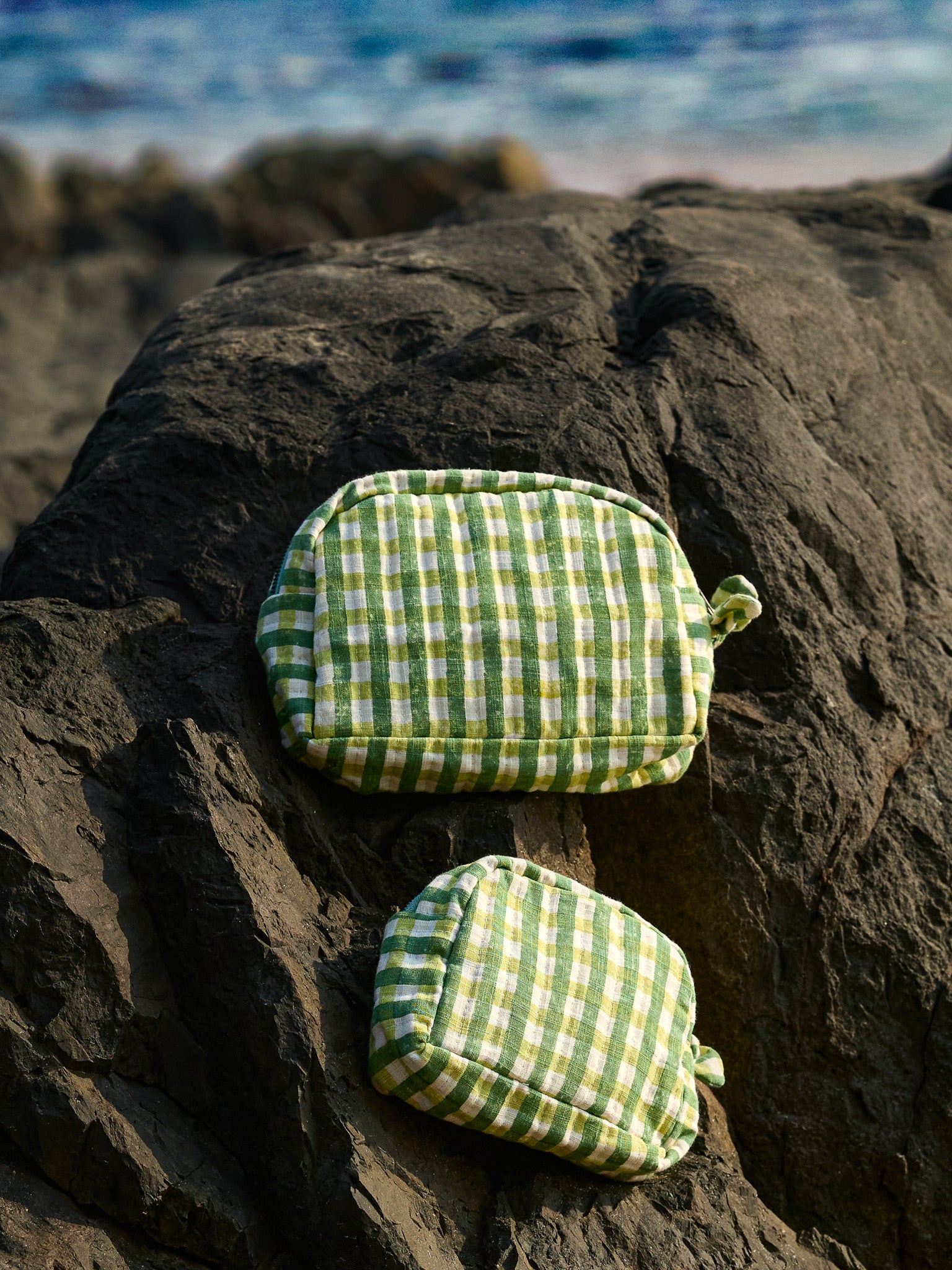 Sustainable Quilted Cotton Travel Pouch Set l Green Checks Classic Organiser Set