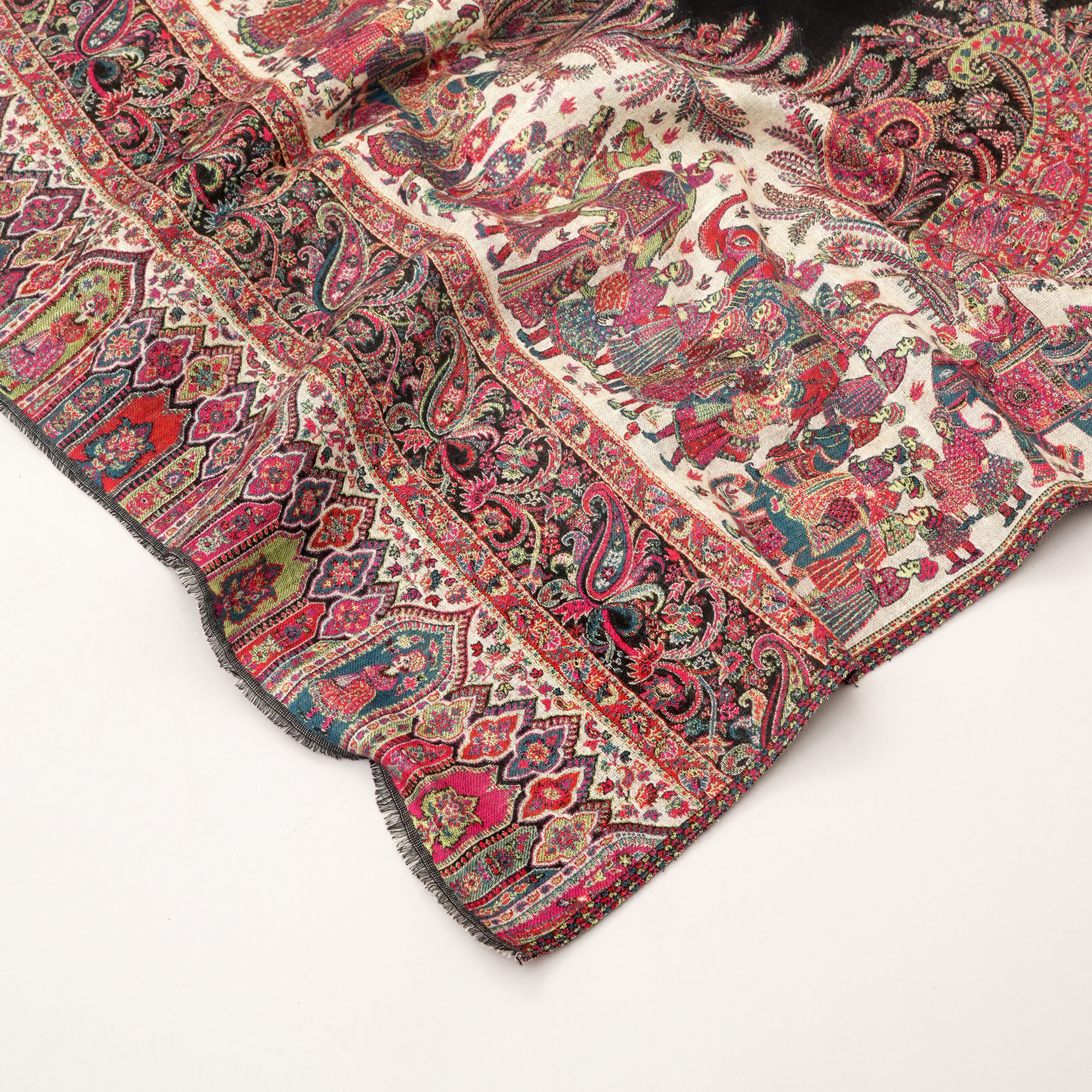 Darbar 4 Side Border Stole- Black