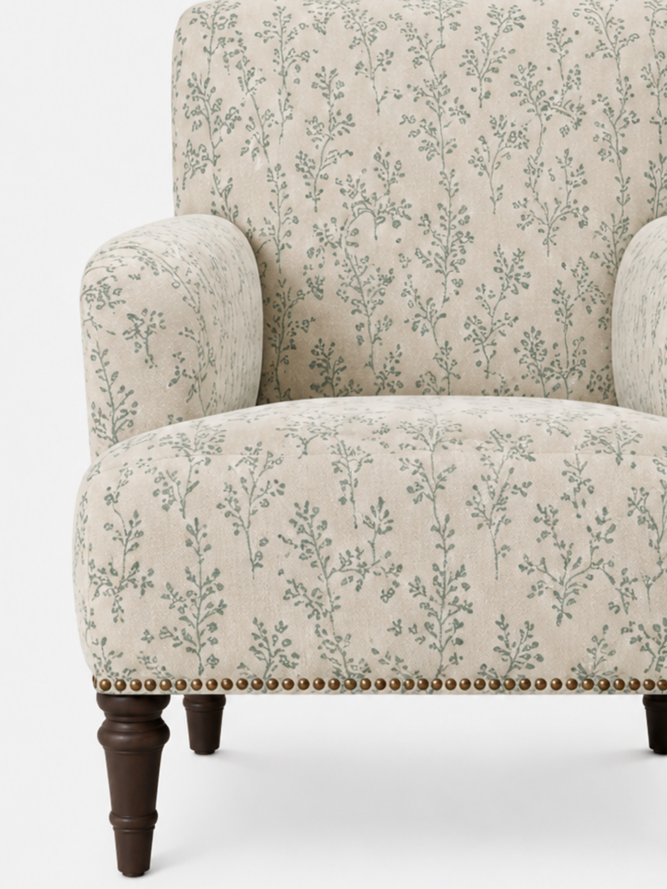 Vilo Armchair
