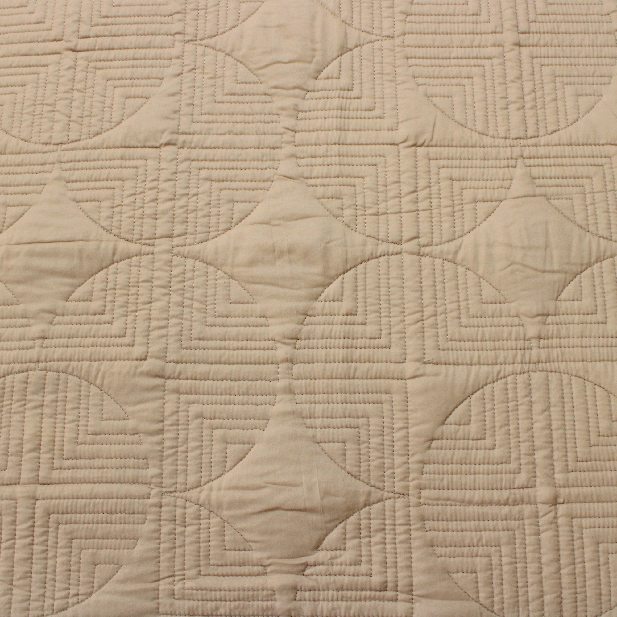 Serene Stich Quilted Bed Cover-MM